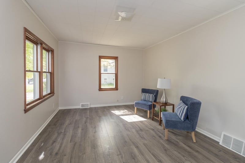 211 Reform St S, Norwood Young America, MN 55368