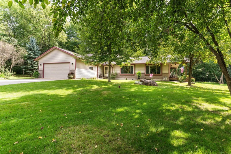 3330 30th Ave N, Sartell, MN 56377