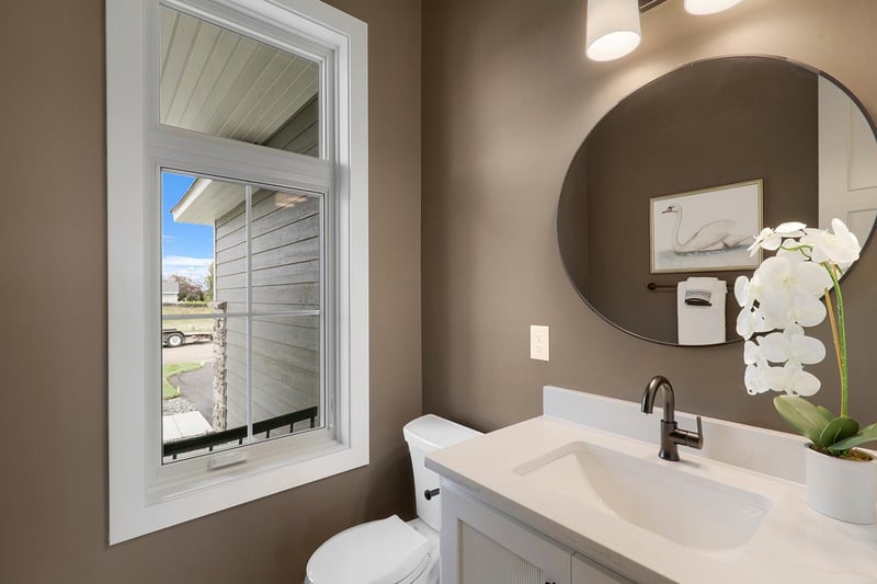 4938 Parkside Cir, Eagan, MN 55123