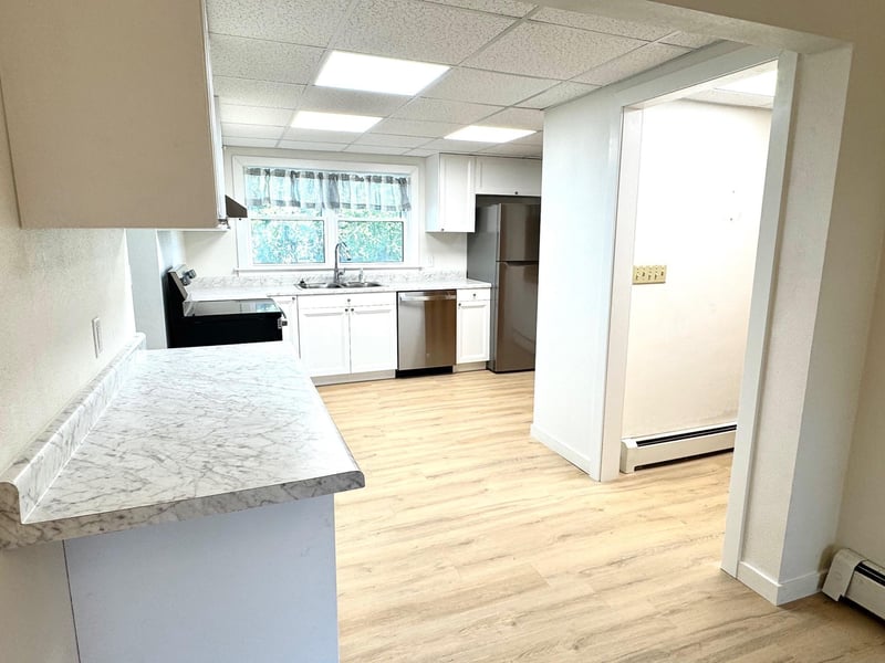 117 Zeh St W, Thief River Falls, MN 56701