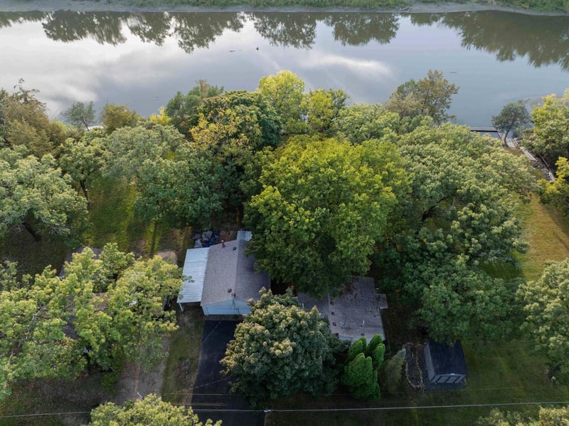 1523 Cedar Ln, Newport, MN 55055