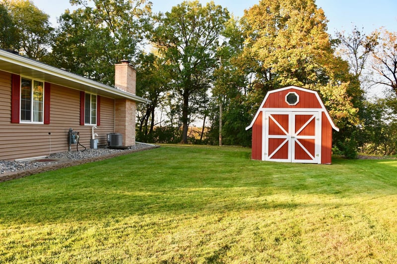 1124 River Dr NE, Red Lake Falls, MN 56750