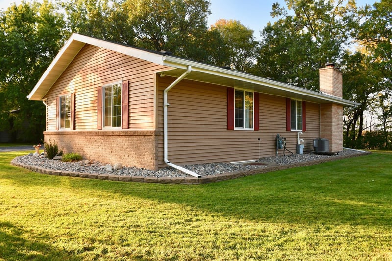 1124 River Dr NE, Red Lake Falls, MN 56750