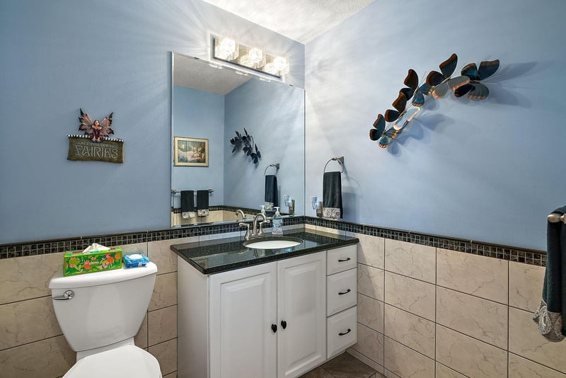 4590 Allendale Dr, White Bear Twp, MN 55127