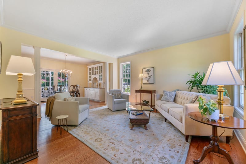 12161 Kerry St NW, Coon Rapids, MN 55433