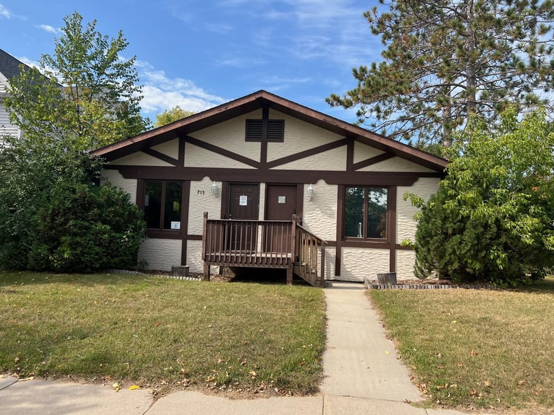 713 Beltrami Ave NW, Bemidji, MN 56601