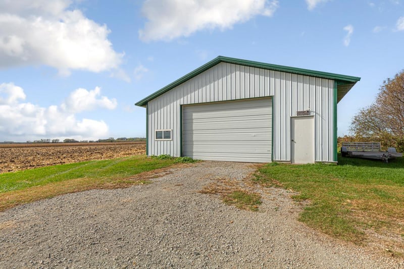 27345 170th St, New Richland, MN 56072