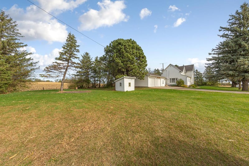 27345 170th St, New Richland, MN 56072