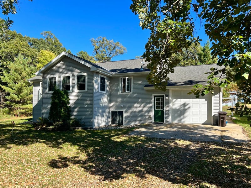 208 Hilltop Rd, Ottertail, MN 56571