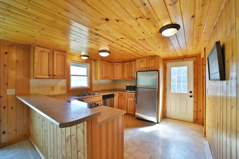 32054 Adney Lake Rd, Crosby, MN 56441