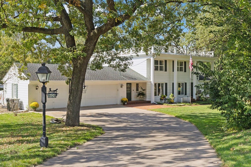 8420 Palm St NW, Coon Rapids, MN 55433