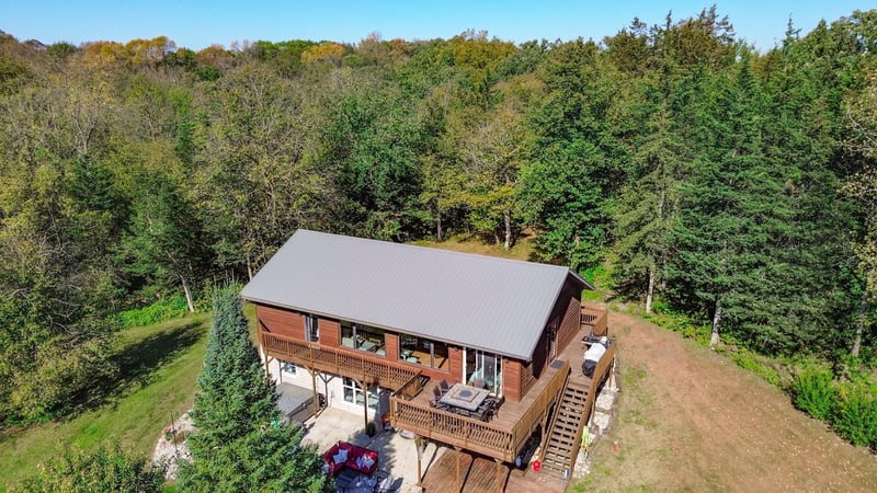 23000 5th St NW, New London, MN 56273