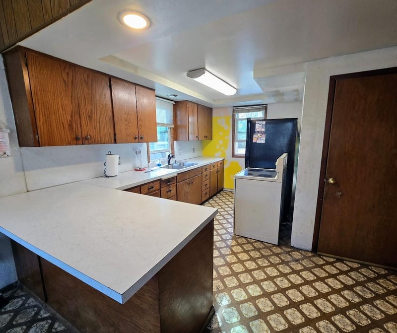 109 5th Ave SE, Pipestone, MN 56164