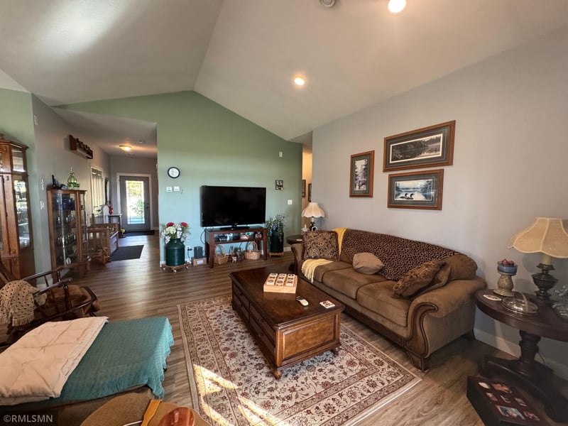 1207 Blossom St, Ogilvie, MN 56358