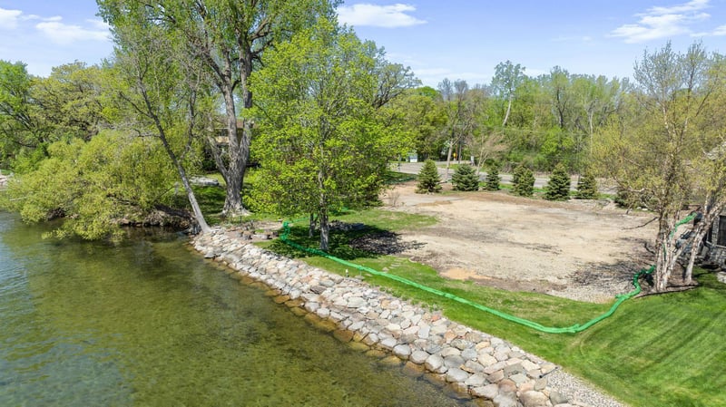 4330 Manitou Rd, Excelsior, MN 55331