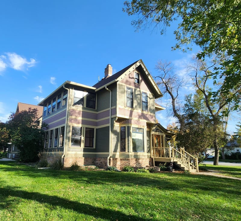 919 3rd Ave SW, Pipestone, MN 56164