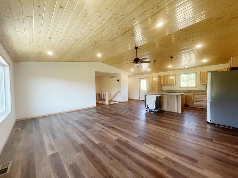 22909 285th Ave, Akeley, MN 56433