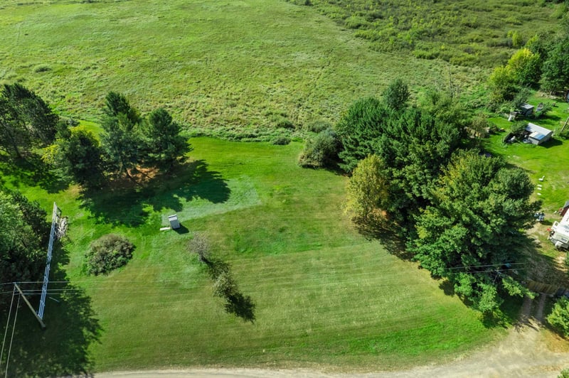 5234 Royal Woods Rd, Braham, MN 55006