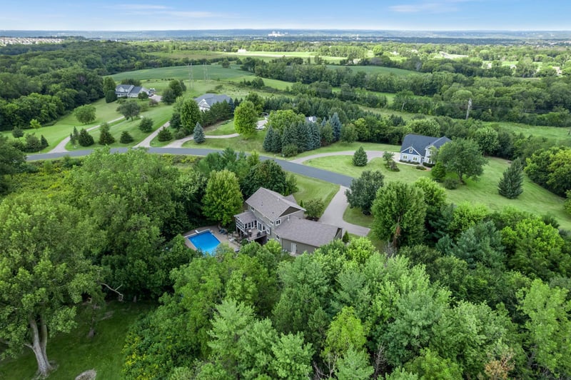 13599 Stonebrooke Curve, Shakopee, MN 55379
