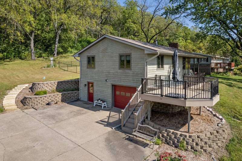 W216 Thomas Rd, Fountain City, WI 54629