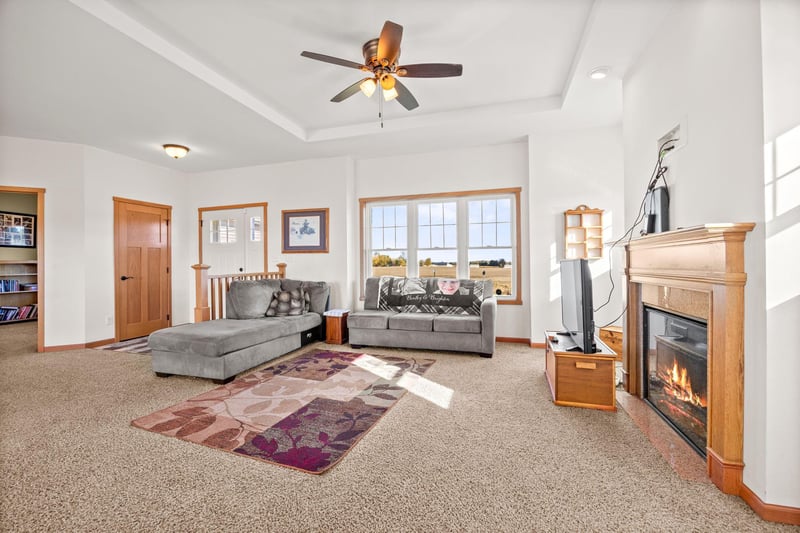 4642 Gulden Ave NW, Maple Lake, MN 55358