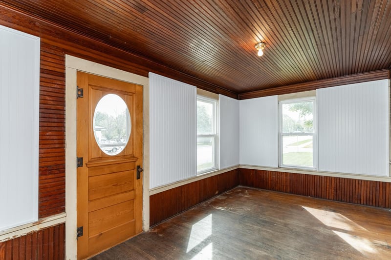 416 State St, West Concord, MN 55985