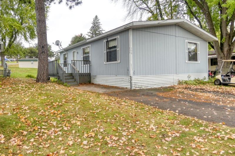 13100 318th St #130, Lindstrom, MN 55045