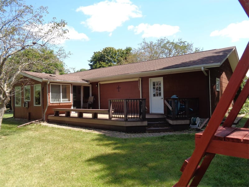 6 Lakeview Dr, Fulda, MN 56131