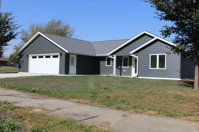 131 Main St E, Trimont, MN 56176