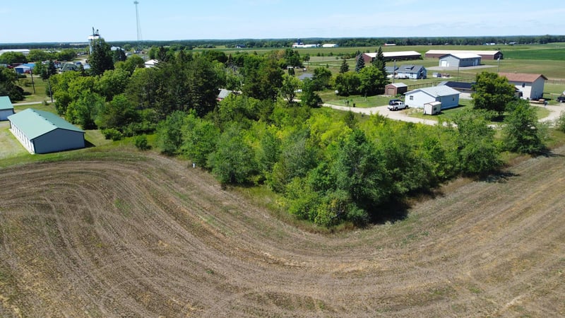207 China St, Ottertail, MN 56571