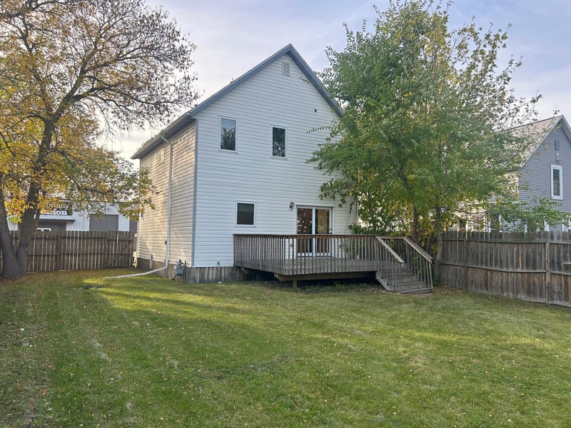 408 Main Ave N, Thief River Falls, MN 56701