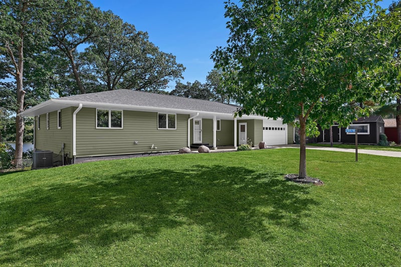 25578 Pelican Ln, Winona, MN 55987