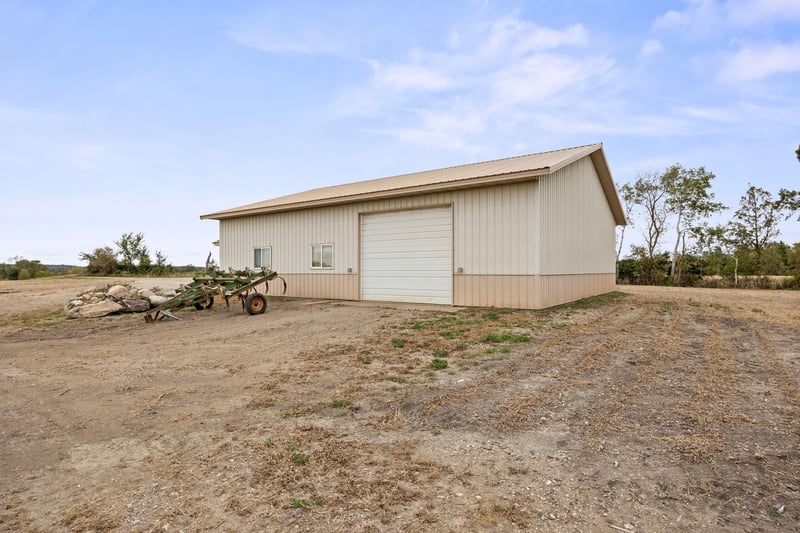 3990 Moore Ave NW, Annandale, MN 55302