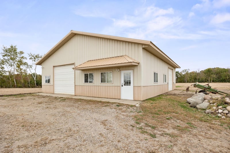 3990 Moore Ave NW, Annandale, MN 55302