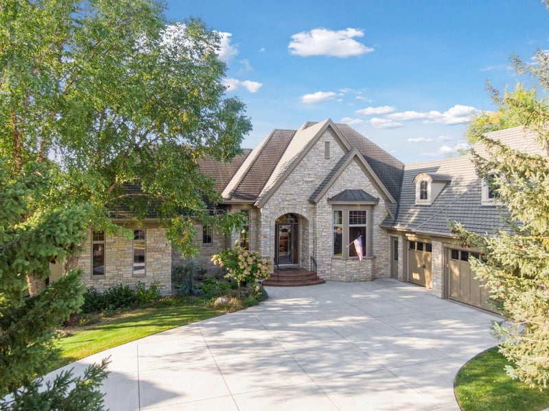 10683 Sonoma Rg, Eden Prairie, MN 55347