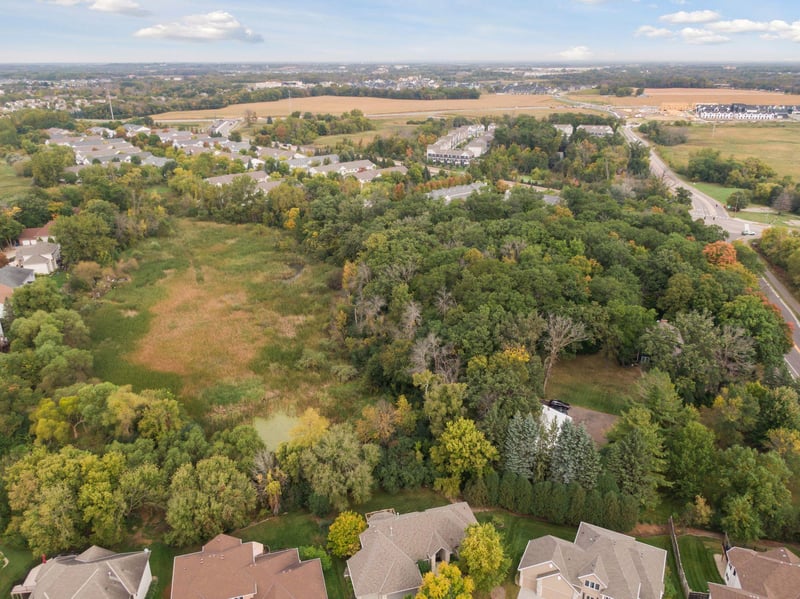 9449 Lawndale Ln N, Maple Grove, MN 55311