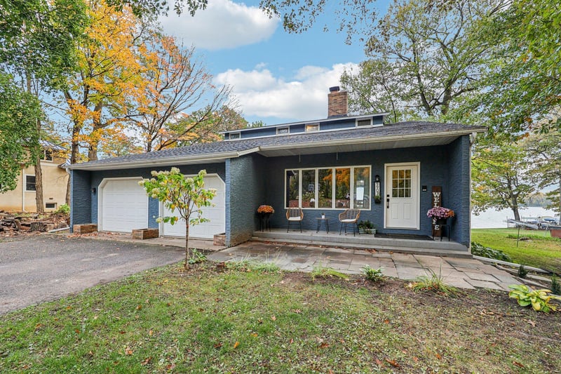 9907 Bonnie Glen Pw, Chisago City, MN 55013