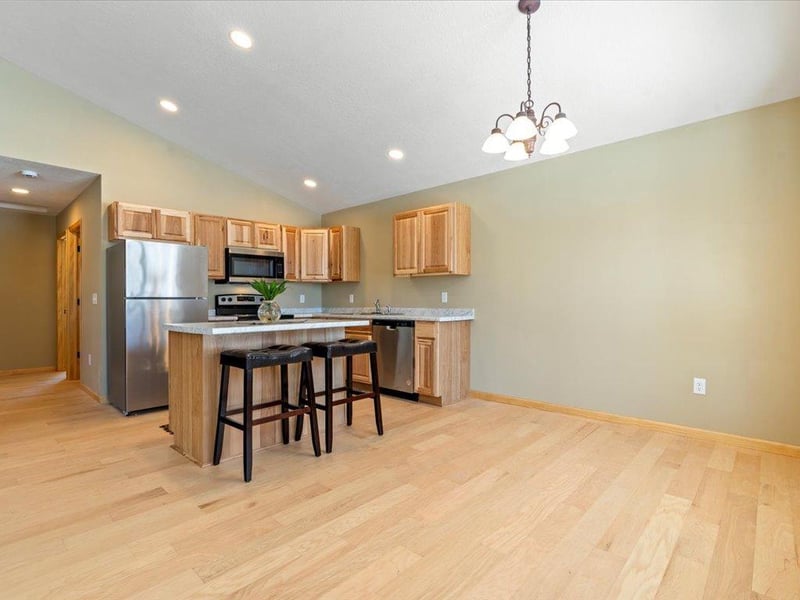 30383 N Lakeview Dr, Breezy Point, MN 56472