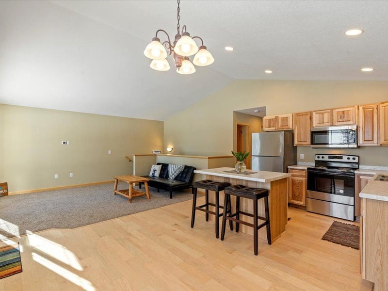 30383 N Lakeview Dr, Breezy Point, MN 56472