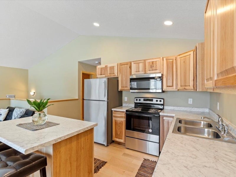 30383 N Lakeview Dr, Breezy Point, MN 56472