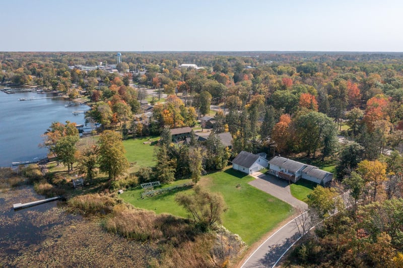 900 Father Hennepin Park Rd, Isle, MN 56342