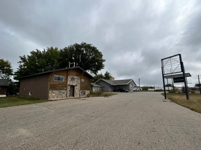 614 Ash Ave NE, Wadena, MN 56482