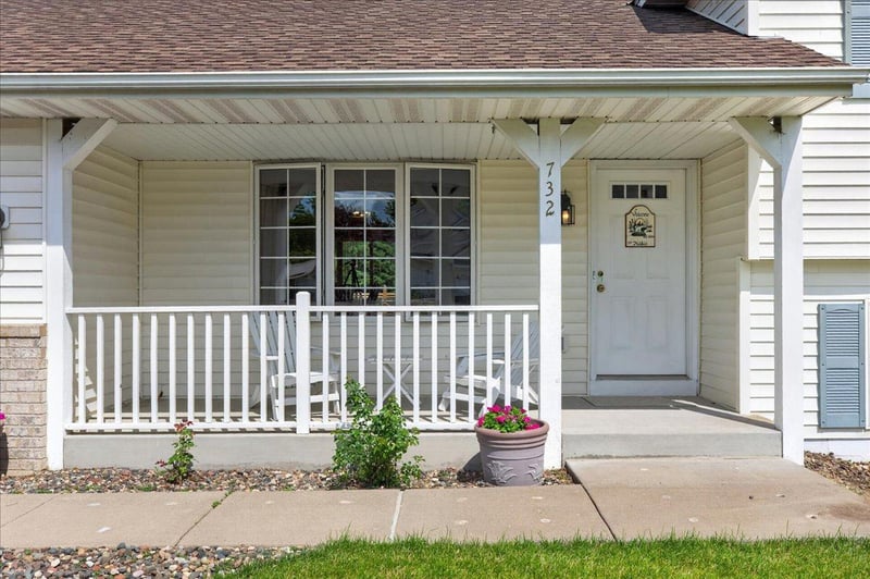 732 Marie Ct, Delano, MN 55328