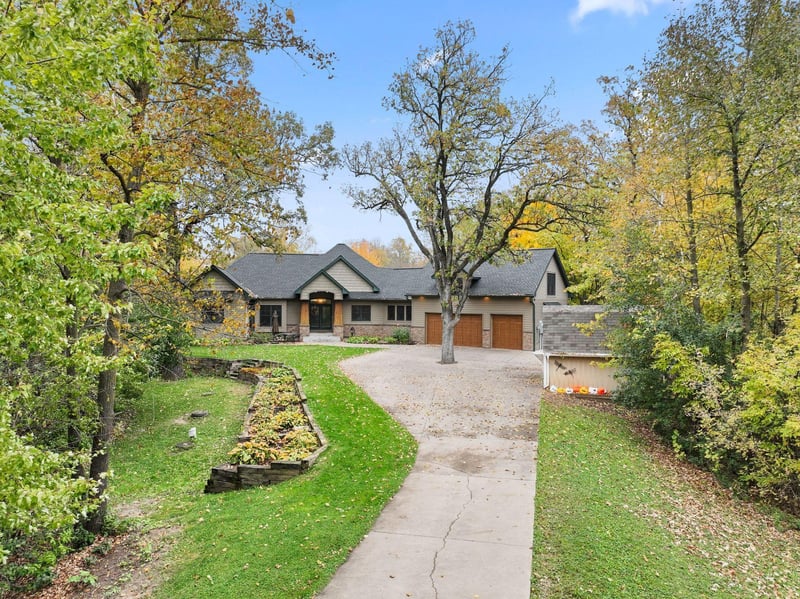 34439 Northbrook Ave, Lindstrom, MN 55045