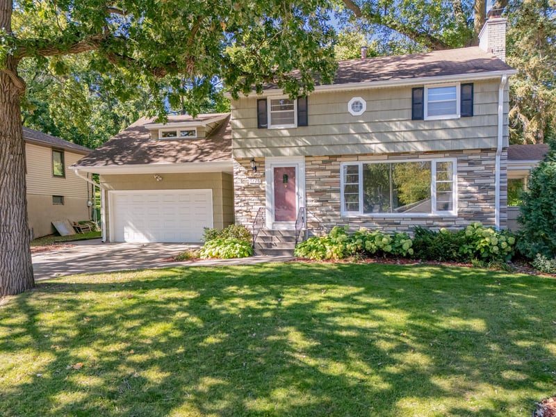 5720 Xerxes Ave S, Edina, MN 55410