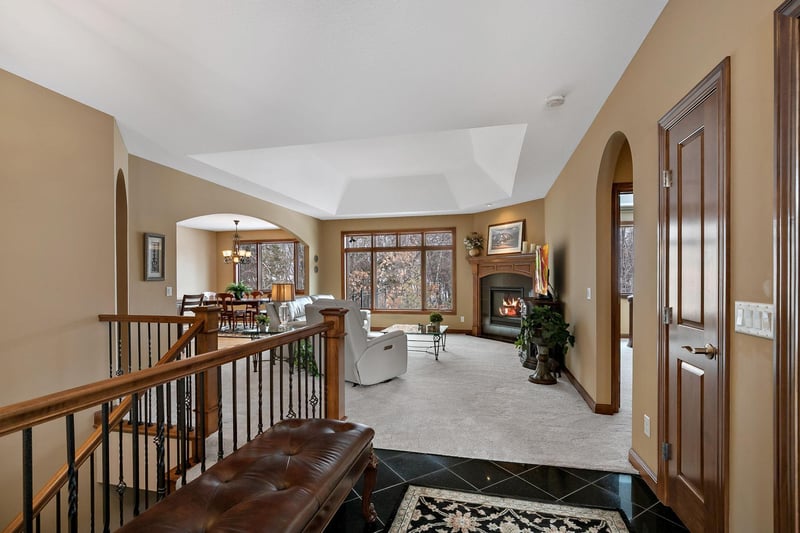 2269 Wildwood Dr, Shakopee, MN 55379