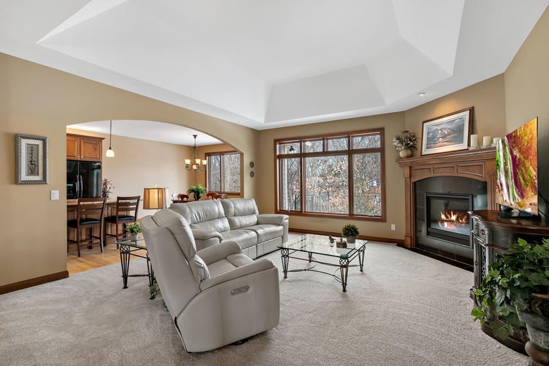 2269 Wildwood Dr, Shakopee, MN 55379
