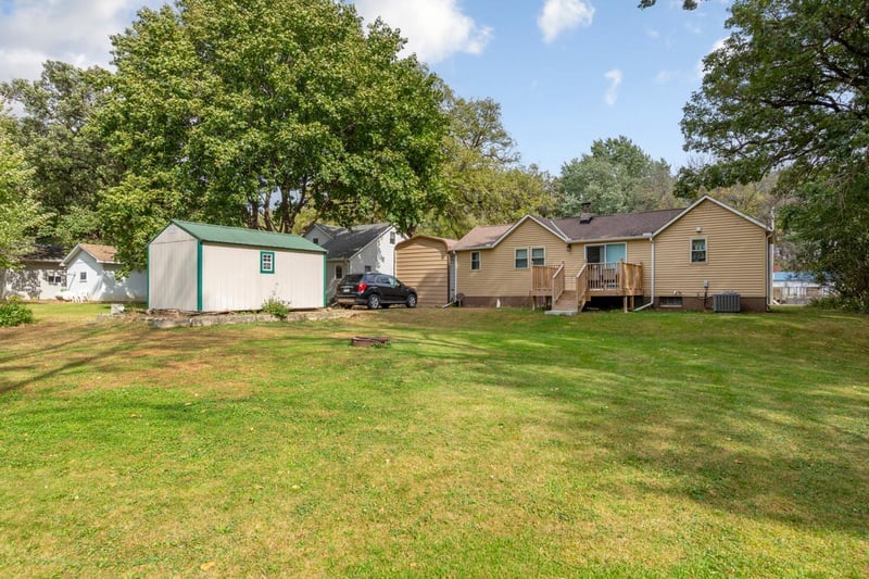 105 Branch St, Jackson, MN 56143
