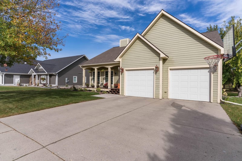 1020 Verlin Ln, Fergus Falls, MN 56537