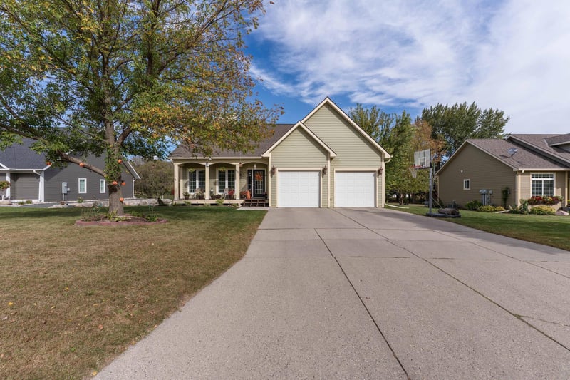1020 Verlin Ln, Fergus Falls, MN 56537